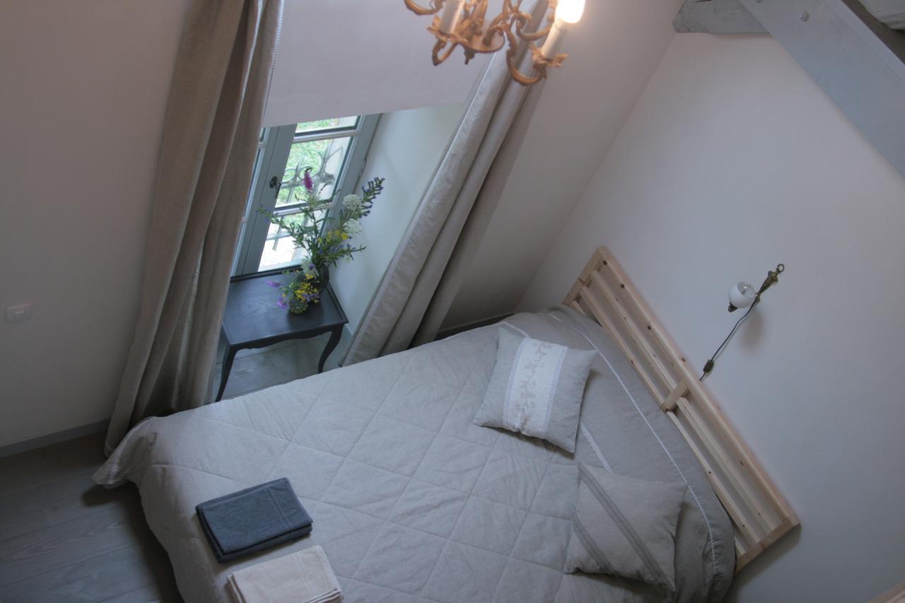 Domaine Des Douves Bed & Breakfast Ancy-le-Franc ภายนอก รูปภาพ
