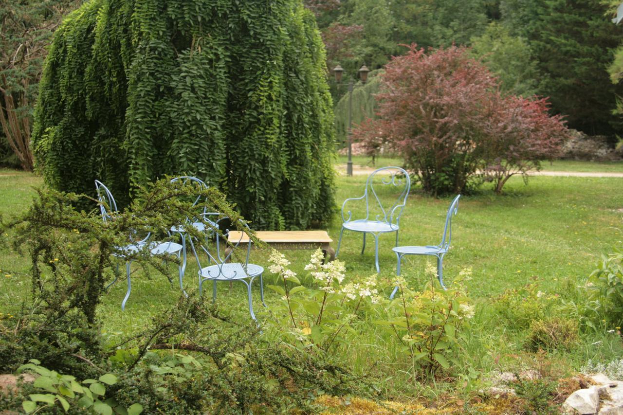 Domaine Des Douves Bed & Breakfast Ancy-le-Franc ภายนอก รูปภาพ