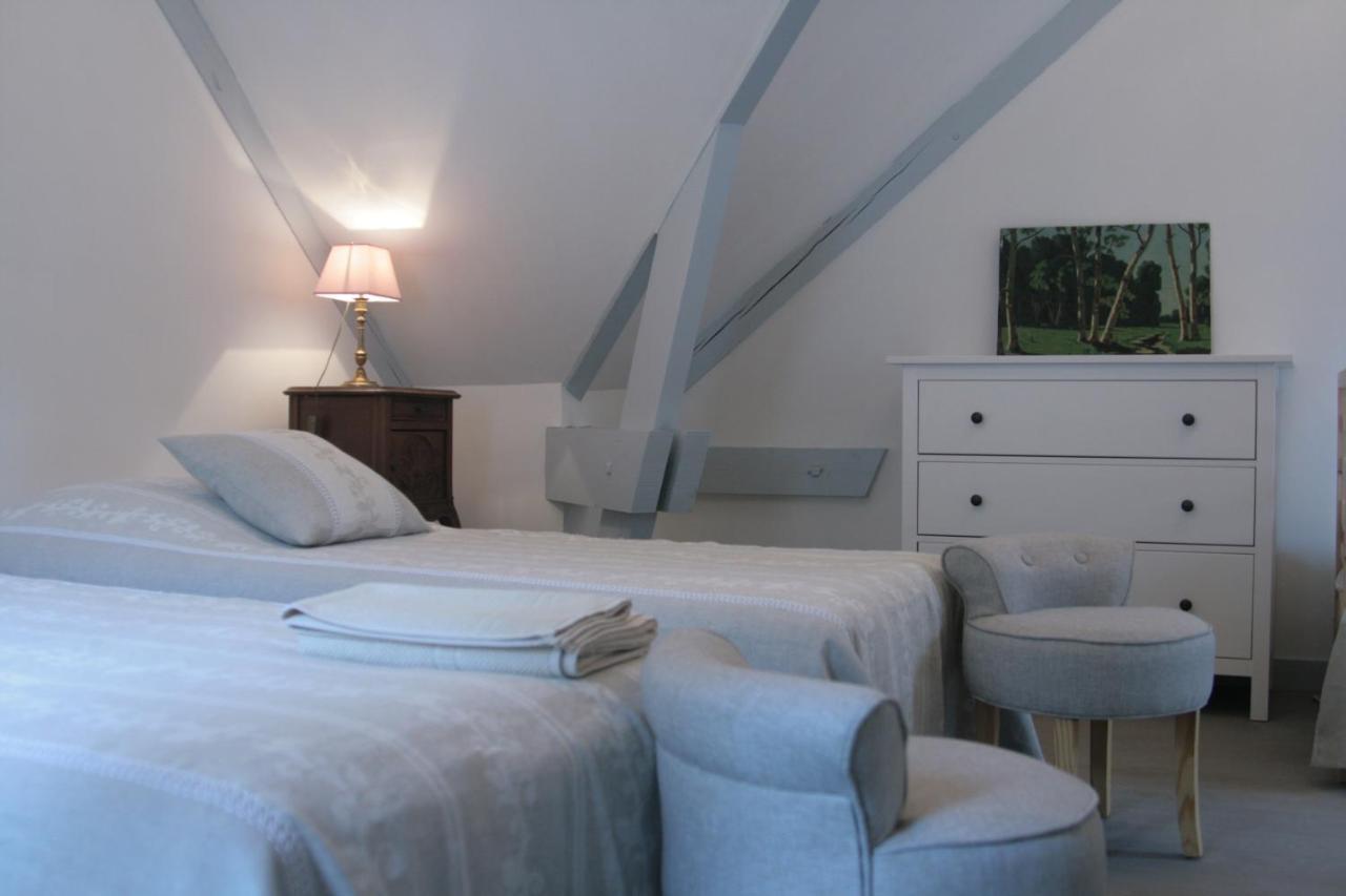 Domaine Des Douves Bed & Breakfast Ancy-le-Franc ภายนอก รูปภาพ